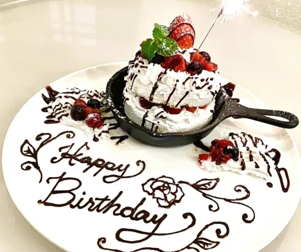 渋谷の貸切イベントスペースなら『渋谷ガーデンルーム3F』。ケータリングや飲み放題などがついて無料オプションも盛りだくさん！