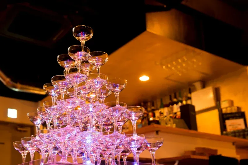 渋谷×貸切×送別会「渋谷ガーデンルーム３F」シャンパンタワー