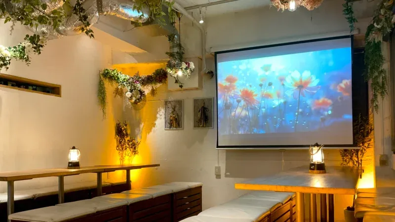 渋谷の貸切イベントスペースなら『渋谷ガーデンルーム3F』。ケータリングや飲み放題などがついて無料オプションも盛りだくさん！