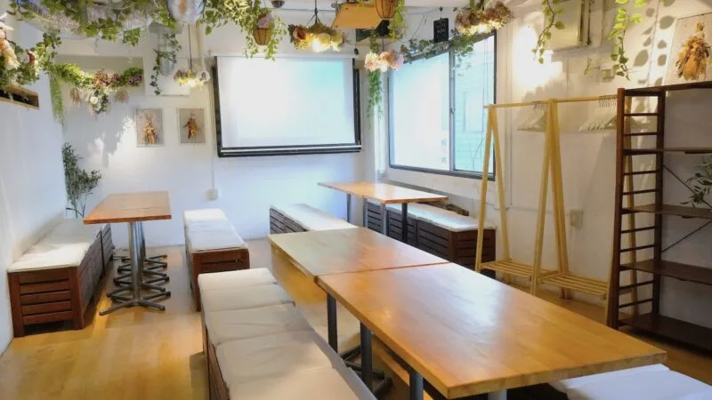 昼店内画像